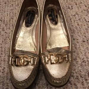 D&G golden flat.